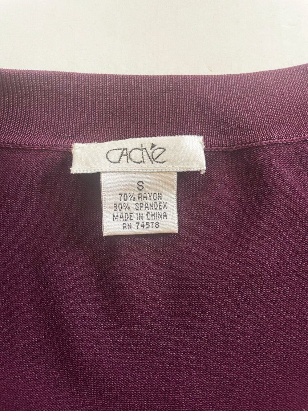 CACHÉ Plum Purple Vintage Ribbed Knit Scoop Long Sleeve Neck Top Size S EUC - Picture 2 of 7